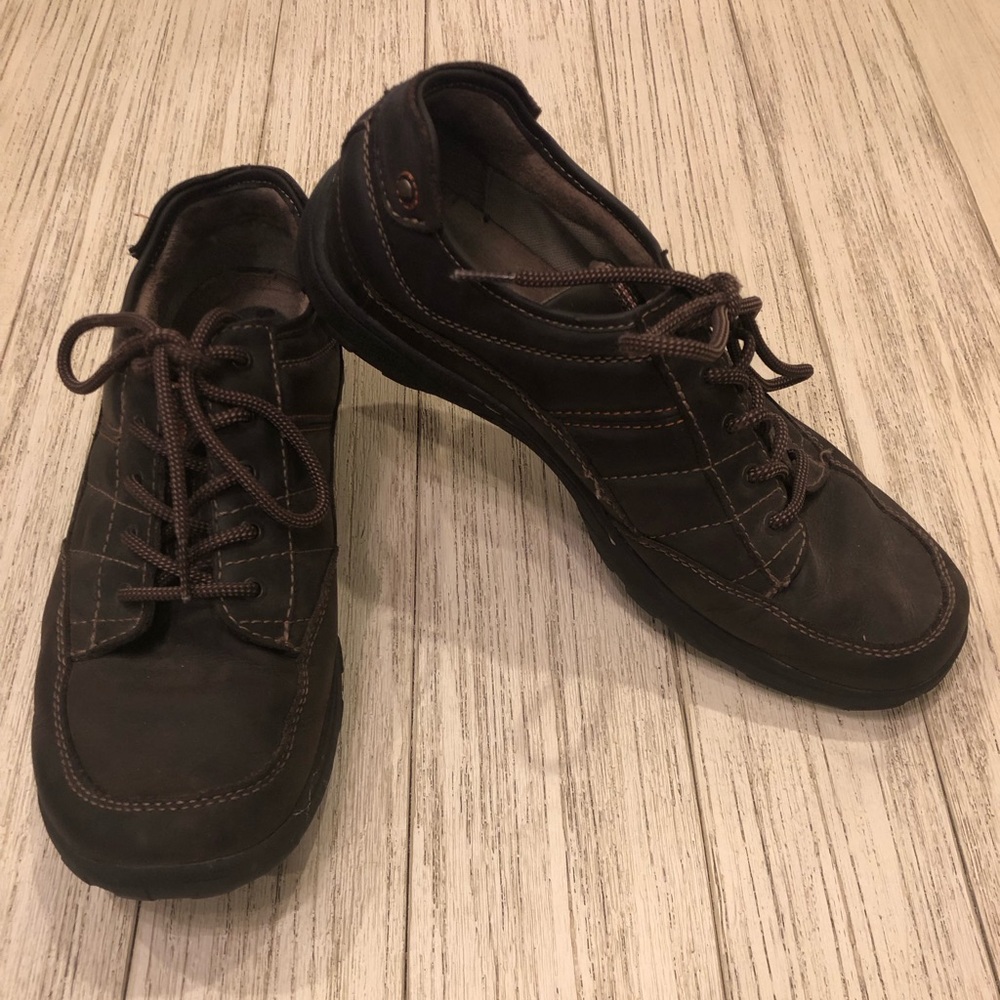 Dockers dress casual shoes. Brown. Men’s size 11.
